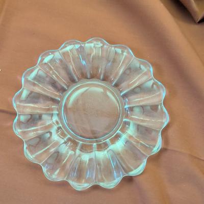 Large flat of glassware Anchor Hocking, Hobnail, Tiffin Francisan