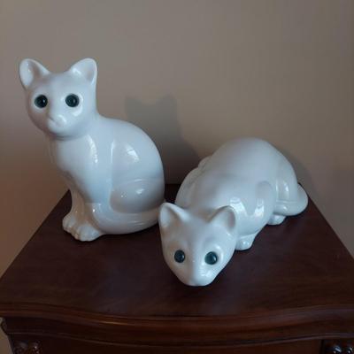 Pair of Ceramic Cats by ELPA Alcobaca (PB-BBL)