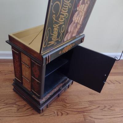 Lacquer Finish 'Book Stack' Mariner Themed End Table with Storage