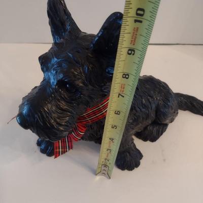 Large Resin Scottish Terrier Statuette by Two's Company