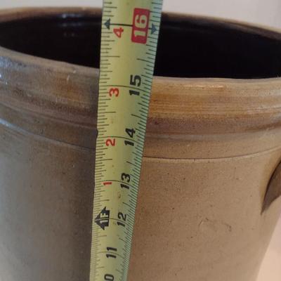 Vintage Salt Glaze 'Bee Sting' Stoneware Pot