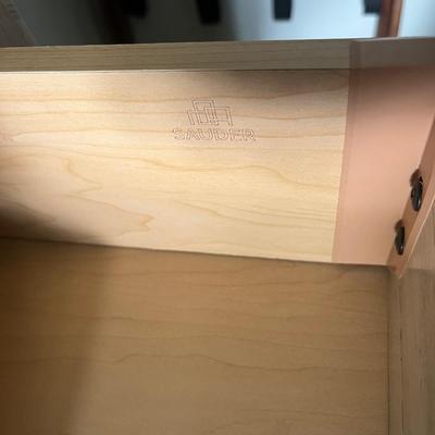 Modern 4-Drawer Dresser