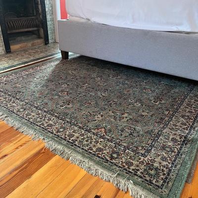 Upholstered Queen Bed