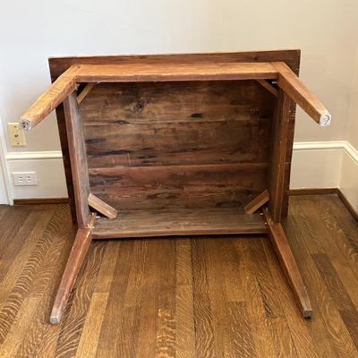 Rustic Farmhouse Table (B2-SF)