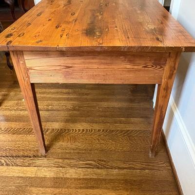 Rustic Farmhouse Table (B2-SF)