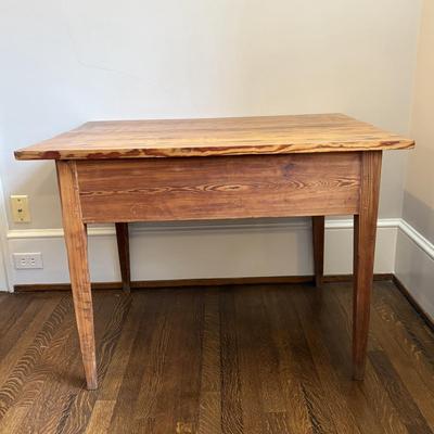 Rustic Farmhouse Table (B2-SF)