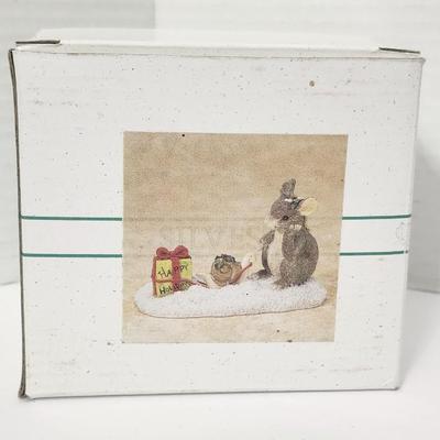 Charming Tails Waiting for Xmas Figurine Fitz and Floyd Holiday Mouse Collectible with Original Box