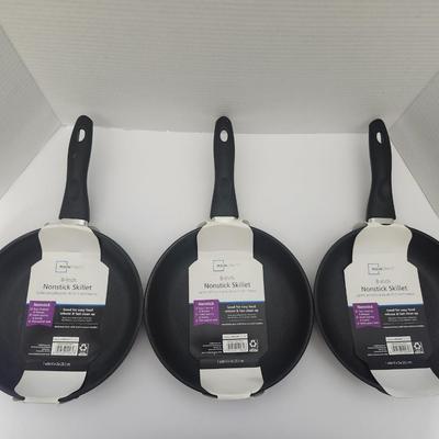 Mainstays 8 Inch Nonstick Skillet Frying Pan Lot of 3 Black Aluminum Cookware Set
