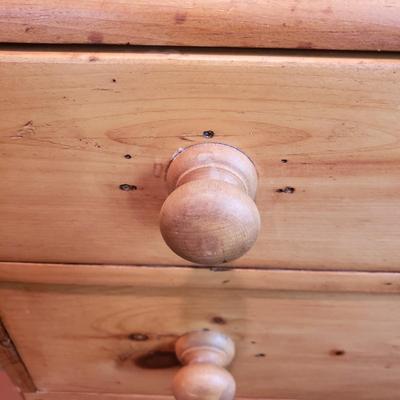 Three Drawer Dresser (KN-KD)