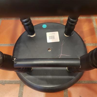 Pair of Swivel Top Stools (K-KD)