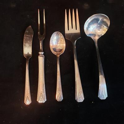 Community Plate Deauville Design Silverware Set with Organizer (KN-KD)