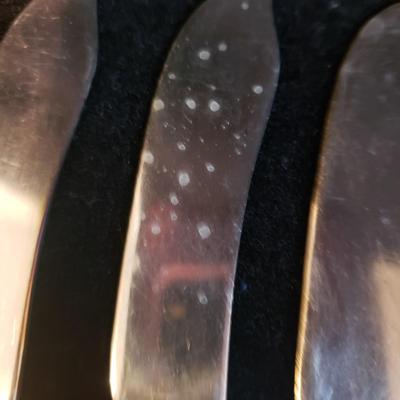 Community Plate Deauville Design Silverware Set with Organizer (KN-KD)