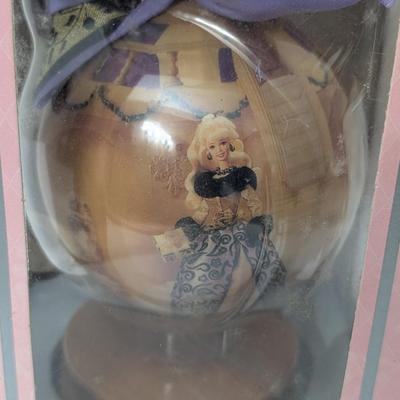 1996 Evening Majesty Barbie 4" Decoupage Ornament With Stand In Box