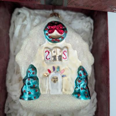 Hallmark Keepsake Crown Reflections Blown Glass Ornament Sugarplum Cottage