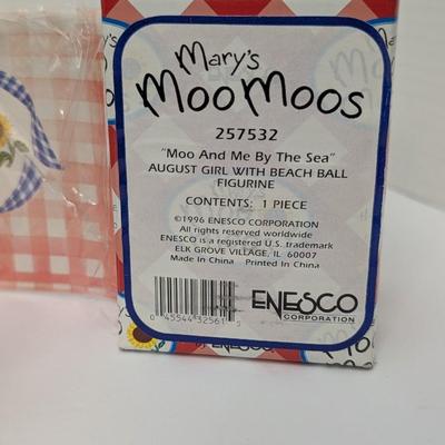 Vintage Mary's Moo Moos Figurine 1996 Enesco Moo And Me By The Sea