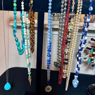 Sale Photo Thumbnail #85