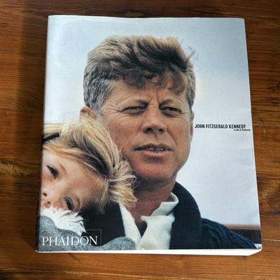 Kennedy Family Memorabilia (B2-SF)