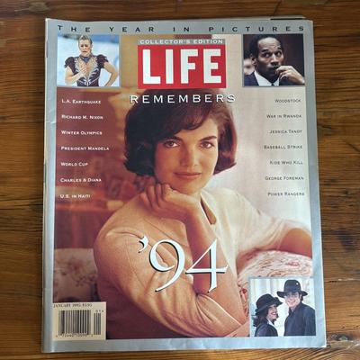 Kennedy Family Memorabilia (B2-SF)