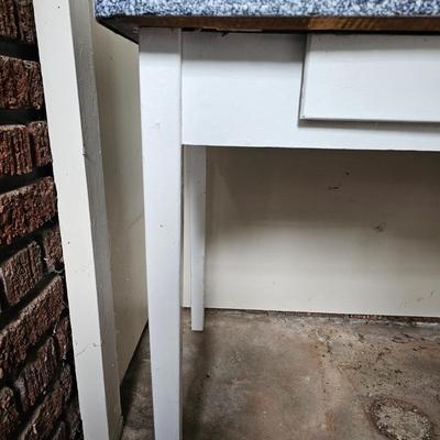 White Enamel Top Wooden Table (BW-JS)