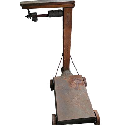 Vintage Howe Industrial Platform Scale (BW-JS)