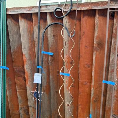 Garden Posts and Decor