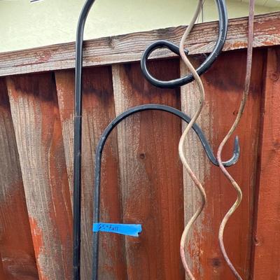 Garden Posts and Decor