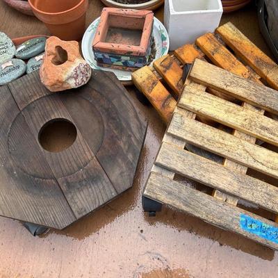 Garden Pots, Decor and Vases