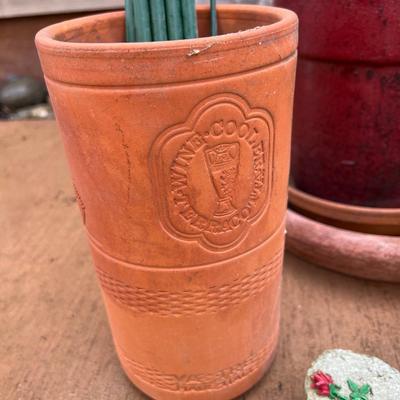 Garden Pots, Decor and Vases