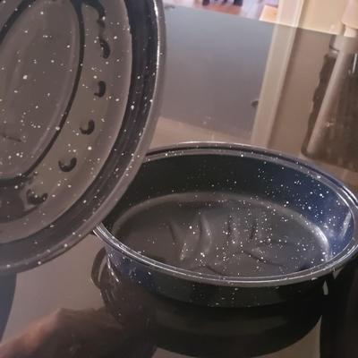 Three Enameled Roasting Pans, Wilton Armetale Platter & More (K-KD)