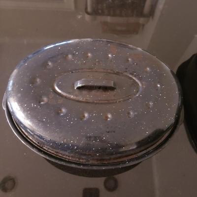 Three Enameled Roasting Pans, Wilton Armetale Platter & More (K-KD)