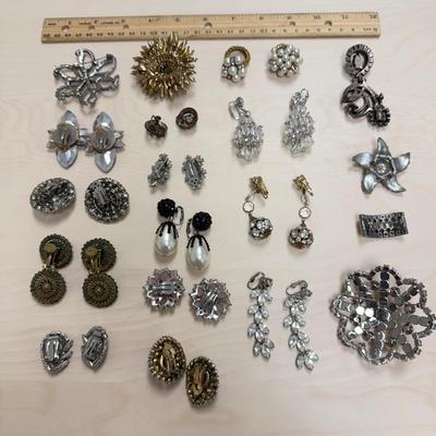 Vintage Clip-On Earrings and Brooches (ST-SS)