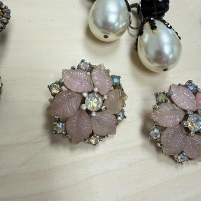 Vintage Clip-On Earrings and Brooches (ST-SS)