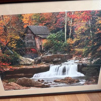 Framed artworks, photographs, Prints