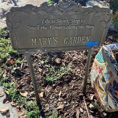 Potted plants and Garden Decor