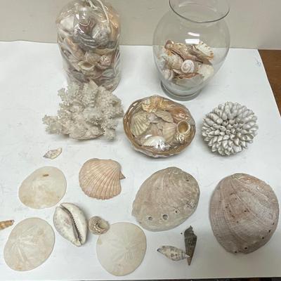 Sale Photo Thumbnail #172: In good condition.