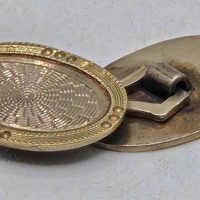 LOT 24J: Single 10k White Gold Cufflink / 2.46 grams