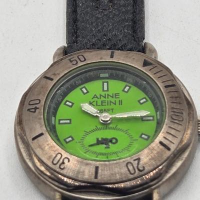 LOT 28J: Collection of Watches