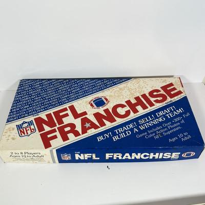 LOT 83: Vintage & Modern Sports Memorabilia: NHL Philadelphia Flyers, New York Yankees, NFL Football Games, England v Sweden Banner...