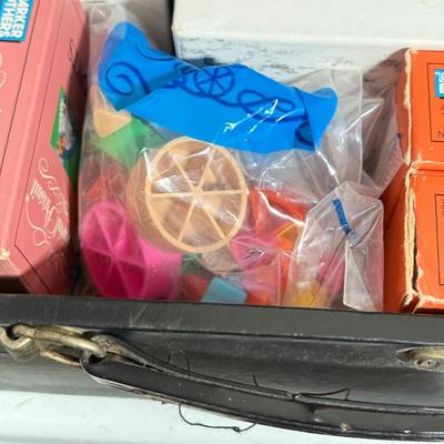 LOT 85: Trunk for Trivia, Cheers Board Game, Trump Board Game & Top Ten Lists Game