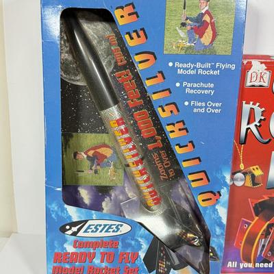 LOT 86: Quicksilver Estes Ready To Fly Model Rocket Set & DK Ultimate Robot Kit