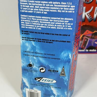 LOT 86: Quicksilver Estes Ready To Fly Model Rocket Set & DK Ultimate Robot Kit
