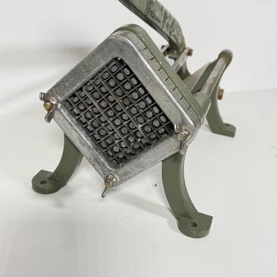 LOT 90: Industrial French Fry Cutting Machine