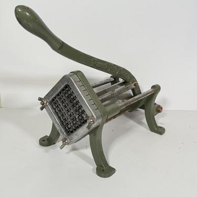 LOT 90: Industrial French Fry Cutting Machine