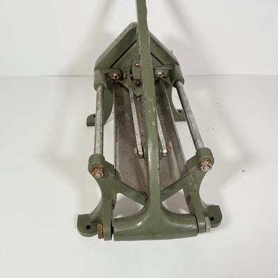 LOT 90: Industrial French Fry Cutting Machine