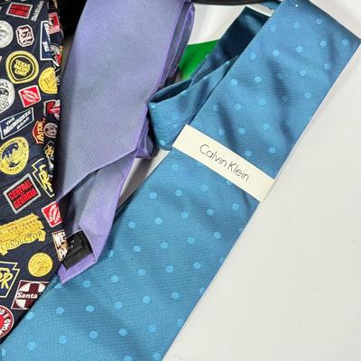 LOT 93: Stetson & Calvin Klein Hats, Calvin Klein Ties & More Hats