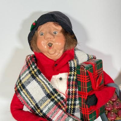LOT 96: Byers Choice "The Carolers"