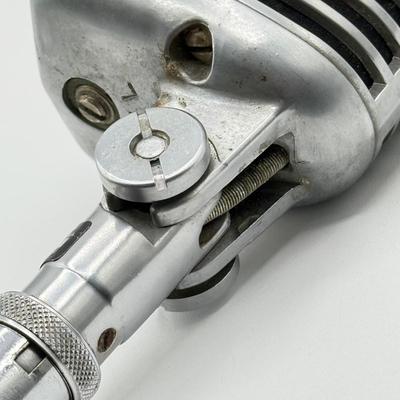 LOT 97: Vintage Astatic Corp 77A Microphone