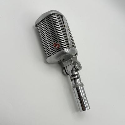 LOT 97: Vintage Astatic Corp 77A Microphone