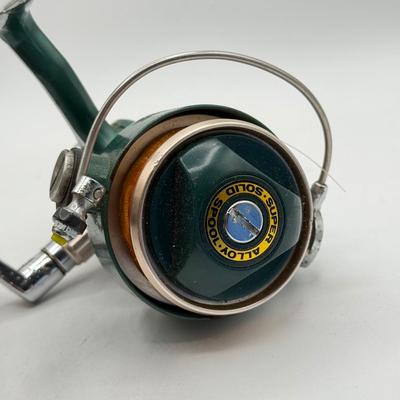 LOT 99: Vintage Fishing Reels: Johnson Sabra 130B, Haddon 283 & JC Higgins
