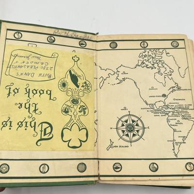 LOT 108: Vintage Girl & Boy Scouts Manuals & Cub Scouts Commemorative Mugs